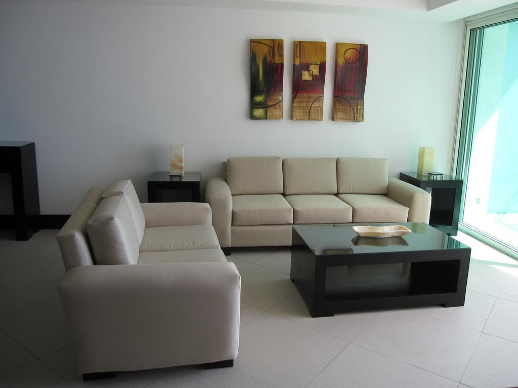 Bay View Grand Marina 1605 Sur Apartment Икстапа Екстериор снимка