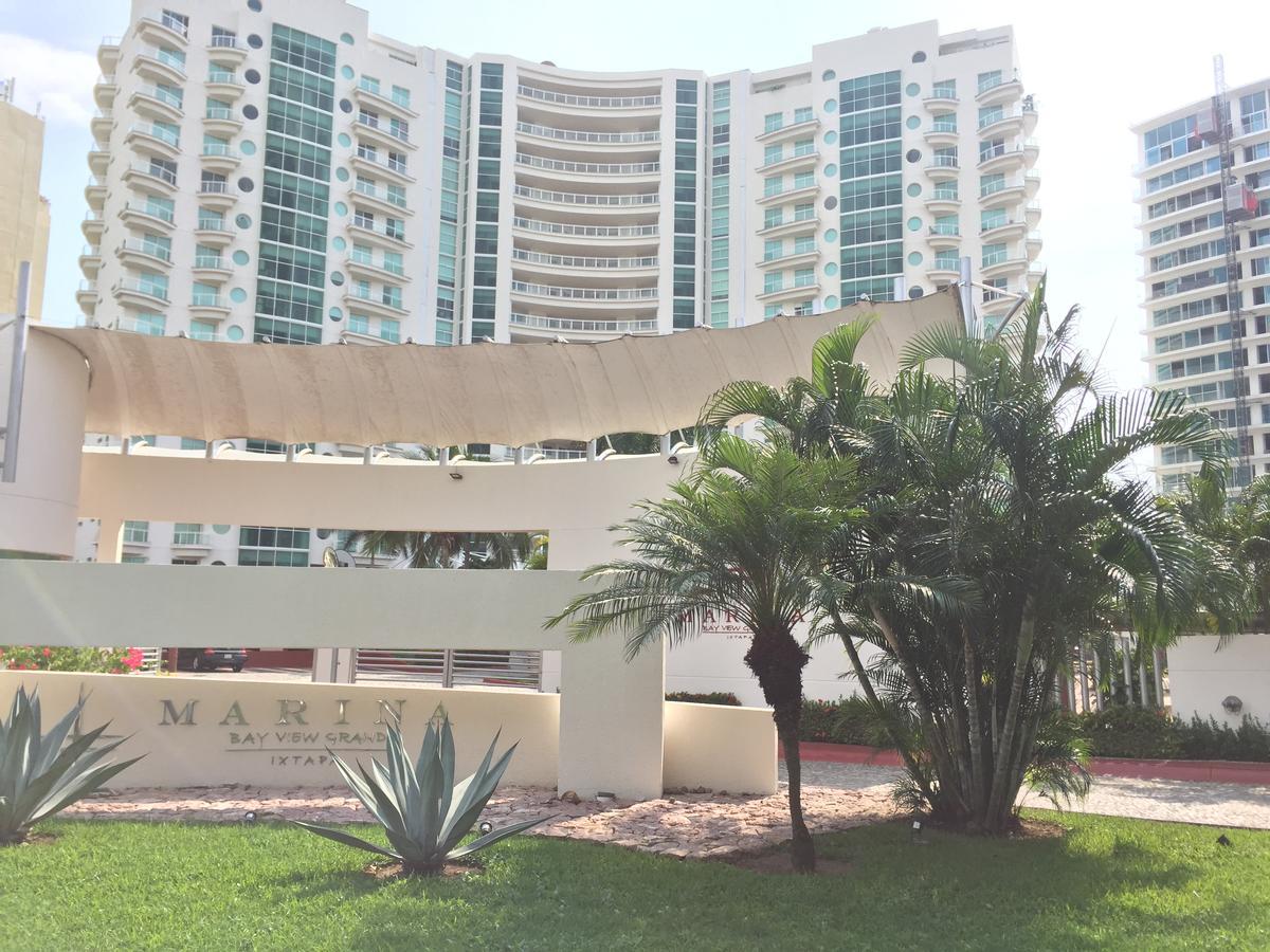 Bay View Grand Marina 1605 Sur Apartment Икстапа Екстериор снимка