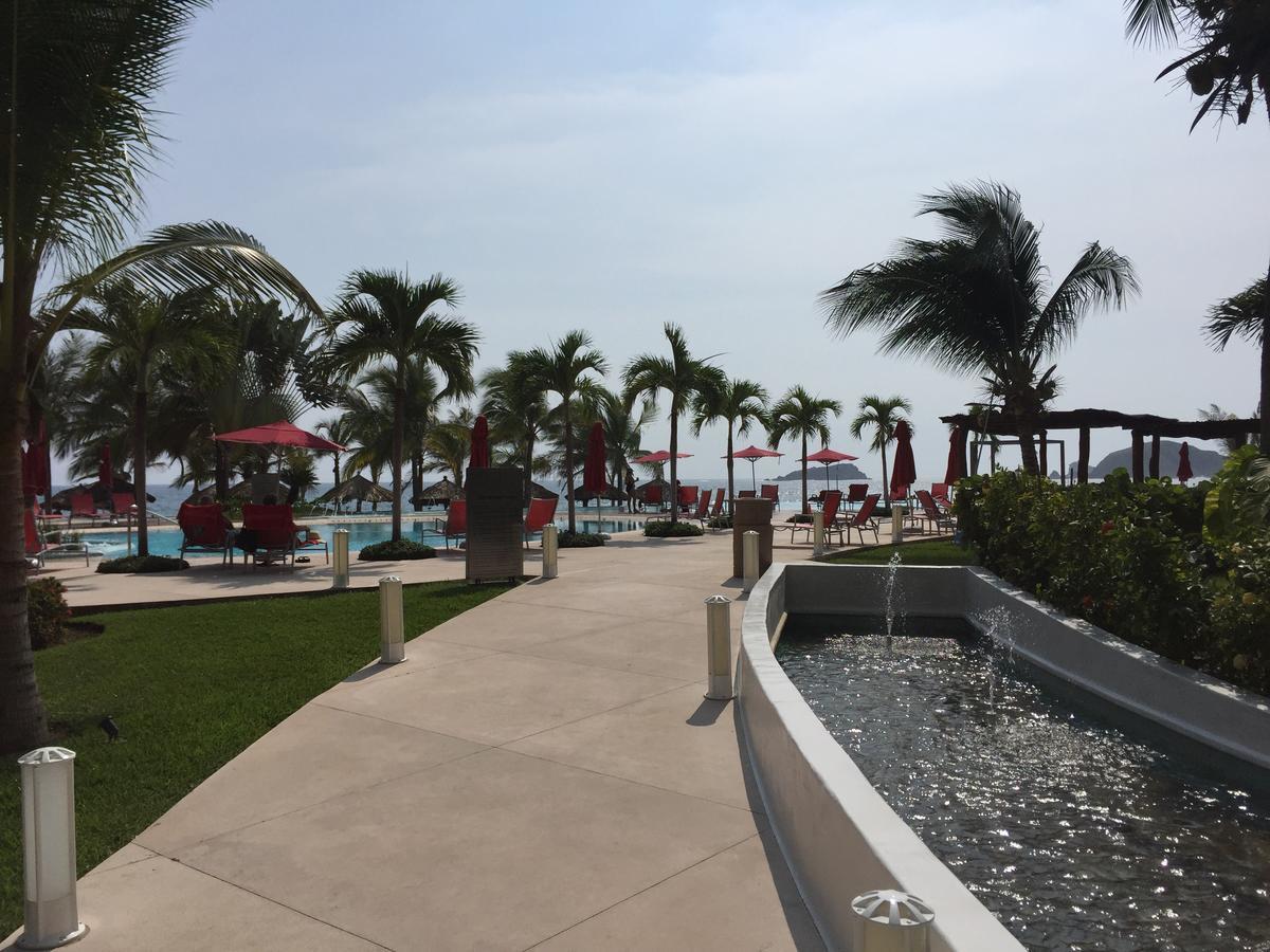 Bay View Grand Marina 1605 Sur Apartment Икстапа Екстериор снимка